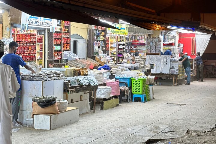 Salalah City tour By night - Mosque , Souk , Mall & Coconut souk