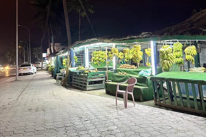 Salalah City tour By night - Mosque , Souk , Mall & Coconut souk