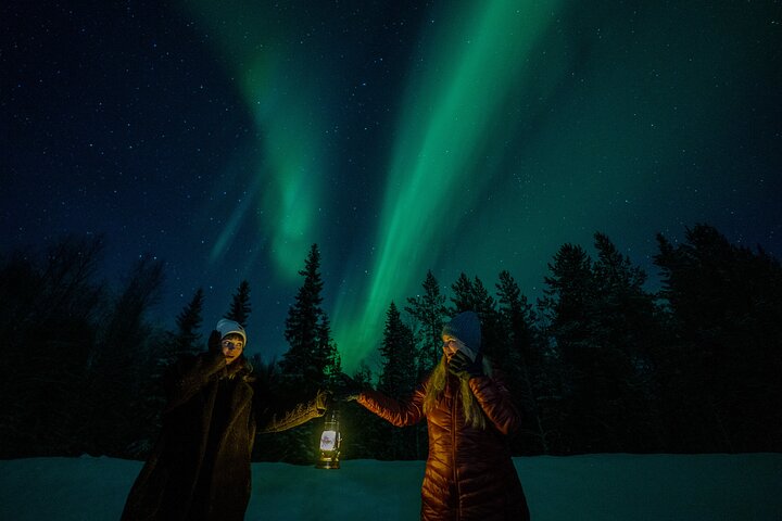 Rovaniemi:%100 Guaranteed Northern Lights Hunting