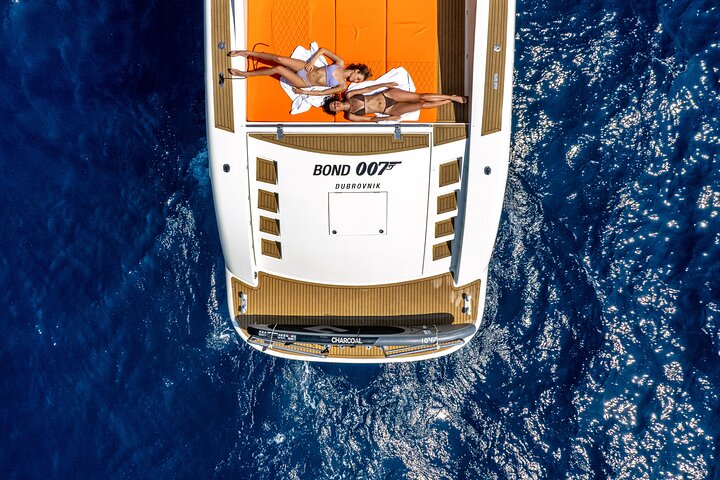 Boat discovery: private one-day Korčula adventure