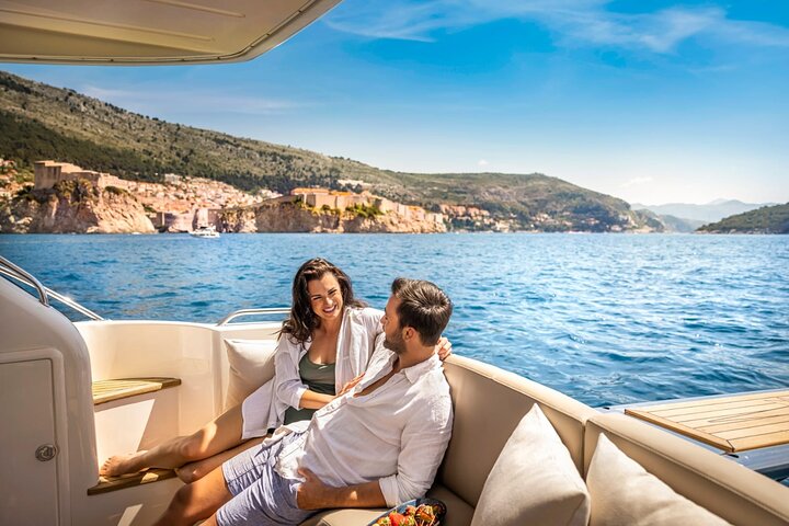 Boat discovery: private one-day Korčula adventure