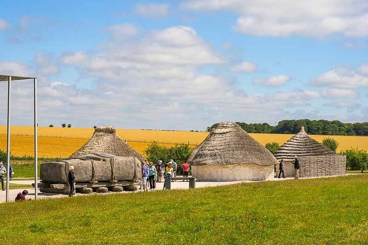 From London: Stonehenge Morning Tour Including Tickets