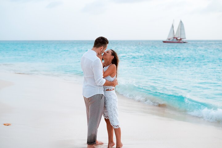 Private Vacation Photoshoot with Photographer Georgetown Bahamas