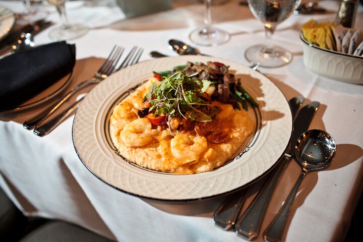Charleston Harbor Luxury Dinner Cruise with Live Music
