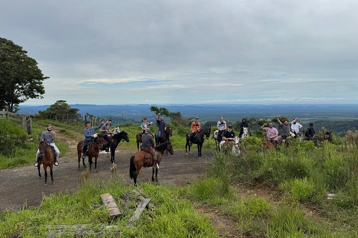 Epic Cloud Forest Horseback Riding Adventure in Boquete