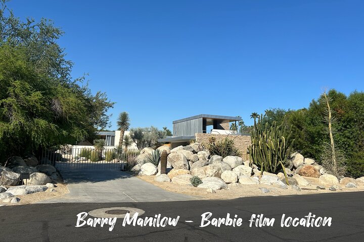 Explore Palm Springs Celebrity Homes in Style