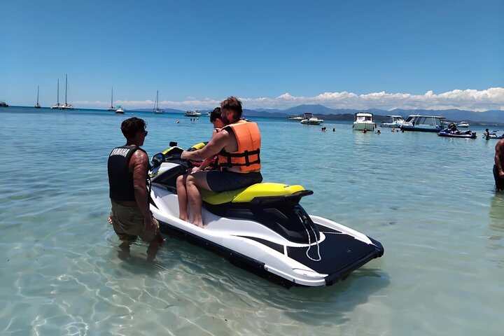 Philotours - Master Island Turtle Adventure for Cruisers