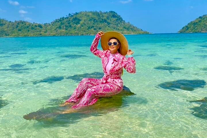 Koh Lipe Unseen 7 Islands Day Tour by Private Longtail Boat