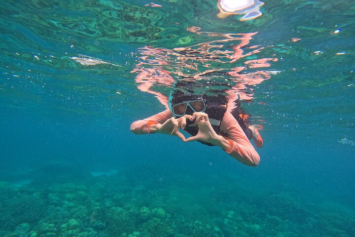 Koh Lipe Unseen 7 Islands Day Tour by Private Longtail Boat