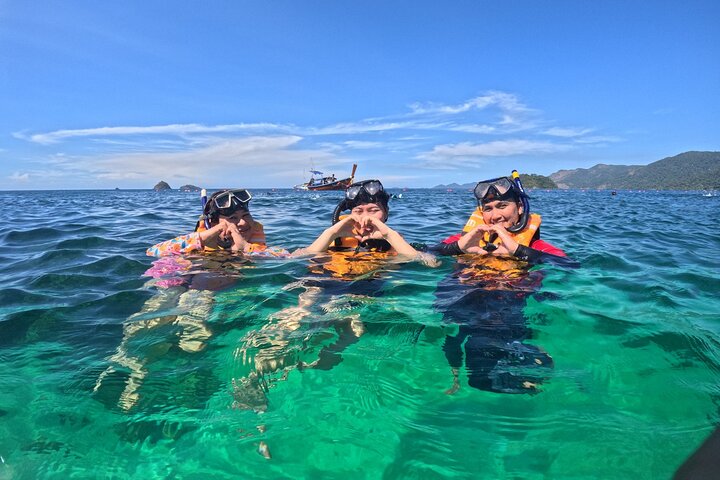 Koh Lipe Unseen 7 Islands Day Tour by Private Longtail Boat