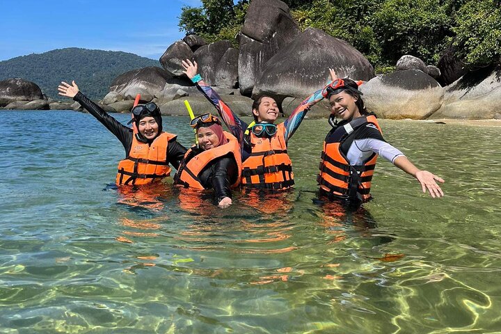 Koh Lipe Unseen 7 Islands Day Tour by Private Longtail Boat