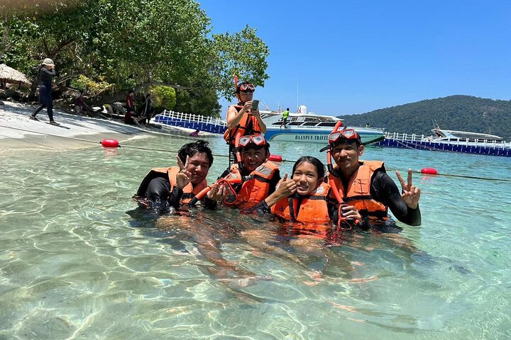Koh Lipe Unseen 7 Islands Day Tour by Private Longtail Boat