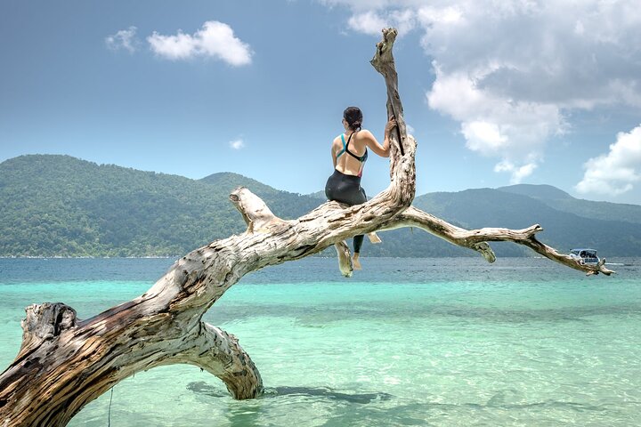 Koh Lipe Unseen 7 Islands Day Tour by Private Longtail Boat
