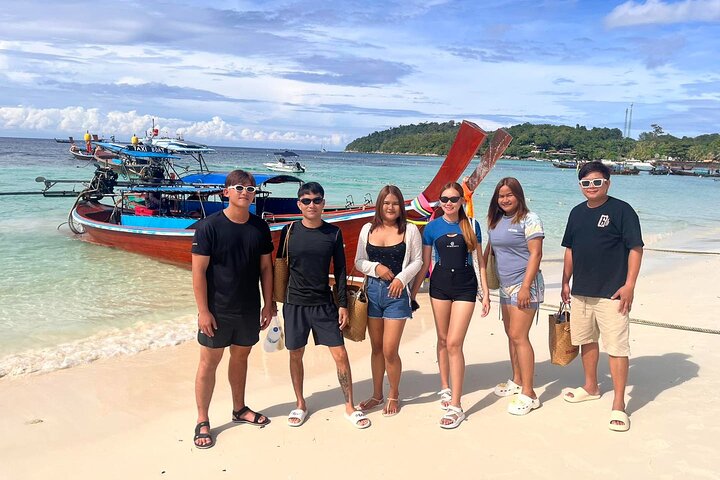 Koh Lipe 4 Islands Snorkeling and Sunset by Longtail Boat
