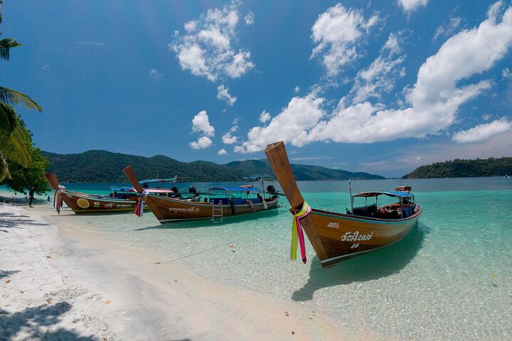 Koh Lipe 4 Islands Snorkeling and Sunset by Longtail Boat