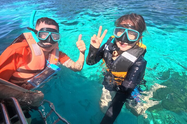 Koh Lipe 4 Islands Snorkeling and Sunset by Longtail Boat