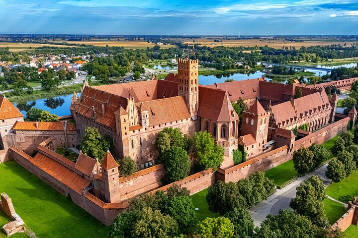 Malbork Castle Tour from Gdansk