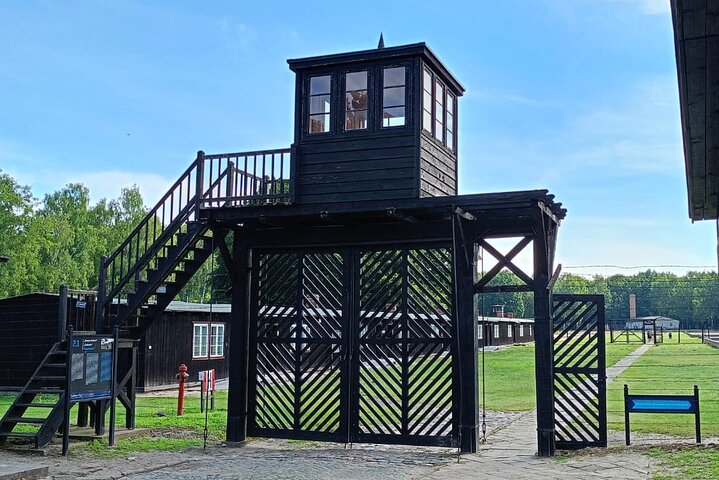 Stutthof Concentration Camp English Tour with Gdansk Hotel pickup