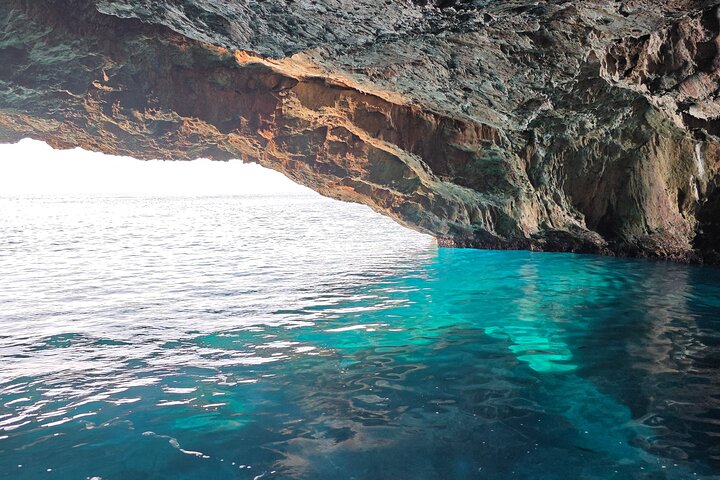 Best from Kotor: 4H Blue Cave, Hidden Gems & Swimming