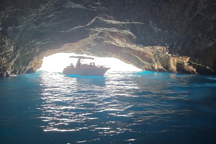 Best from Kotor: 4H Blue Cave, Hidden Gems & Swimming