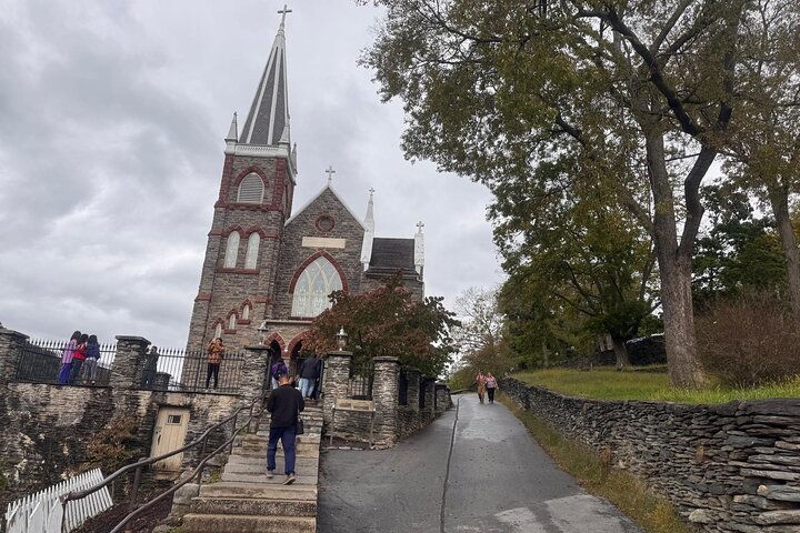 Harpers Ferry and National Museum of Civil War Medicine Tour