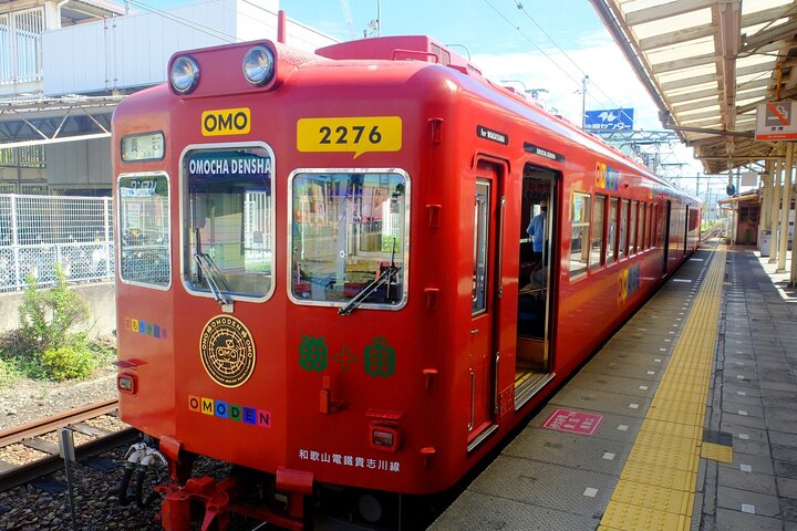 Wakayama: Cat Stationmaster Adventure on the Kishigawa Line