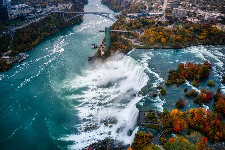 Niagara Falls 1 Day Tour from NYC with Maid of the Mist Boat Ride