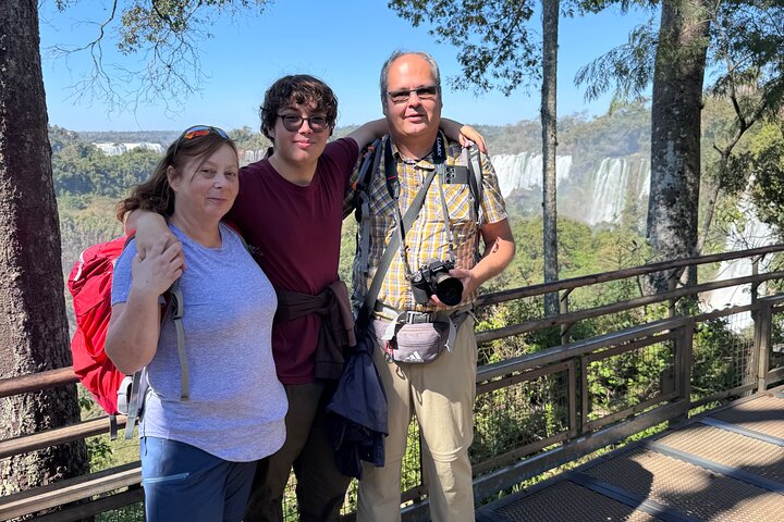 Private Tour Iguazú Waterfalls Argentina + Tri-Country Corner