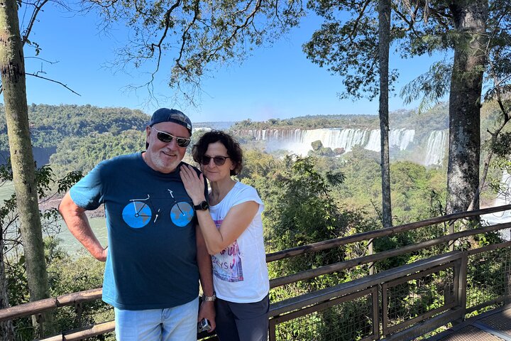 Private Tour Iguazú Waterfalls Argentina + Tri-Country Corner
