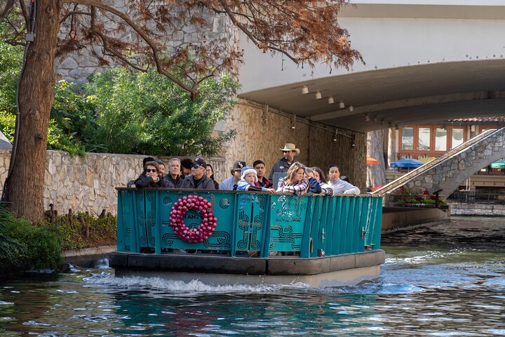 San Antonio Riverwalk Tour with Cruise