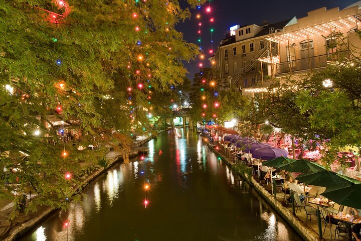 San Antonio Riverwalk Tour with Cruise