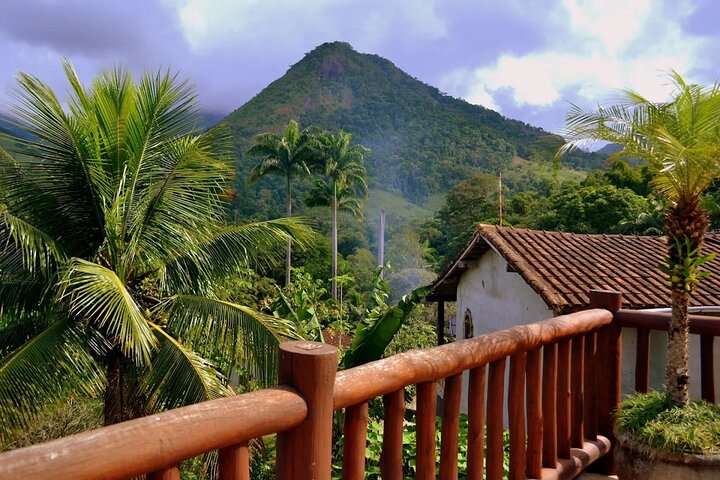 Jipe Tour in Paraty: Waterfalls and Cachaça in Engenho D’Ouro