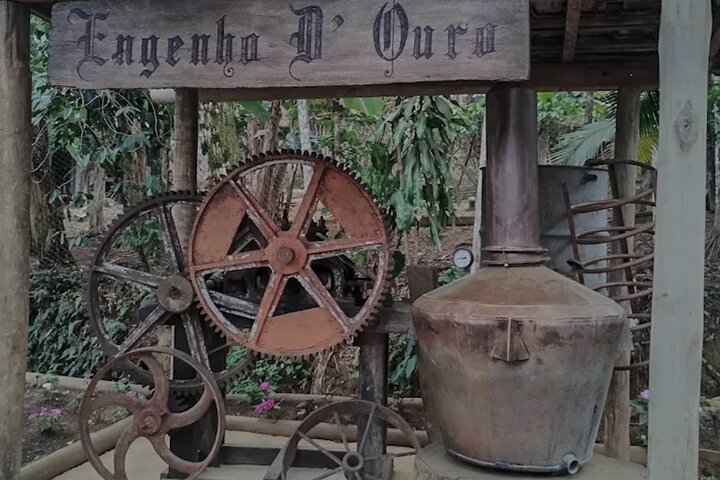 Jipe Tour in Paraty: Waterfalls and Cachaça in Engenho D’Ouro