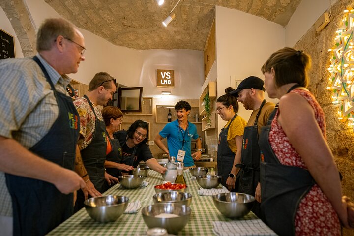 Bari Cooking Class : Traditional Focaccia & Orecchiette