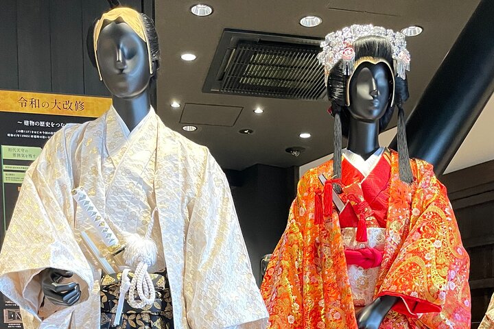 Okayama Castle & Bizen Pottery Tour