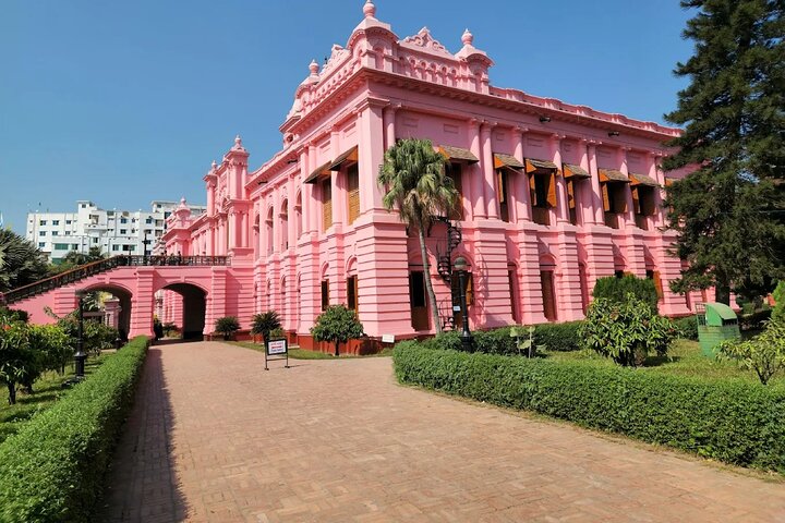 Half day Tour Dhaka with Pick up and Drop off Included