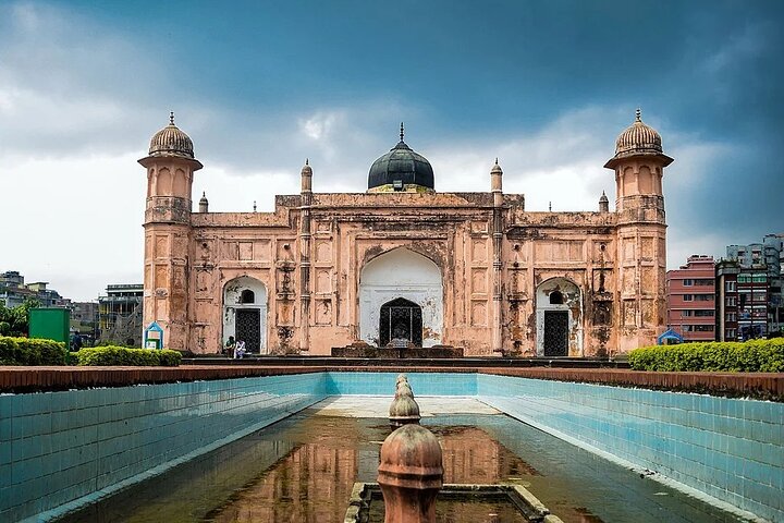 Half day Tour Dhaka with Pick up and Drop off Included