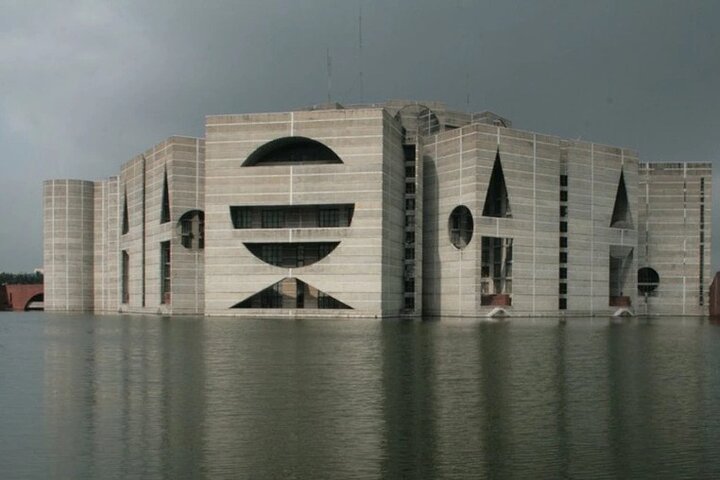 Half day Tour Dhaka with Pick up and Drop off Included