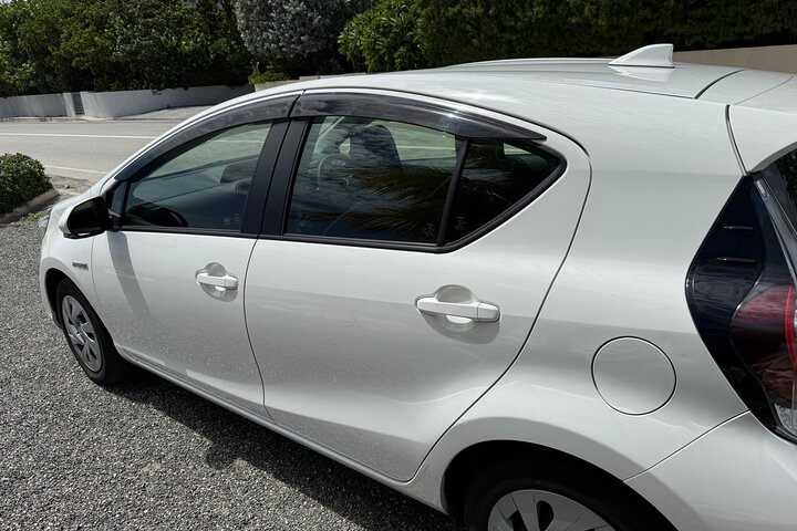 Owen Roberts to George Town Car Rental