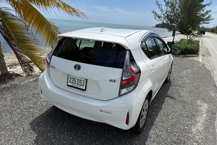 Owen Roberts to George Town Car Rental