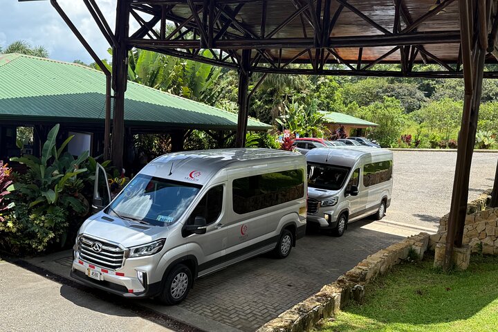 LIR Liberia Airport Shuttle Service to your Hotel or AirBnb