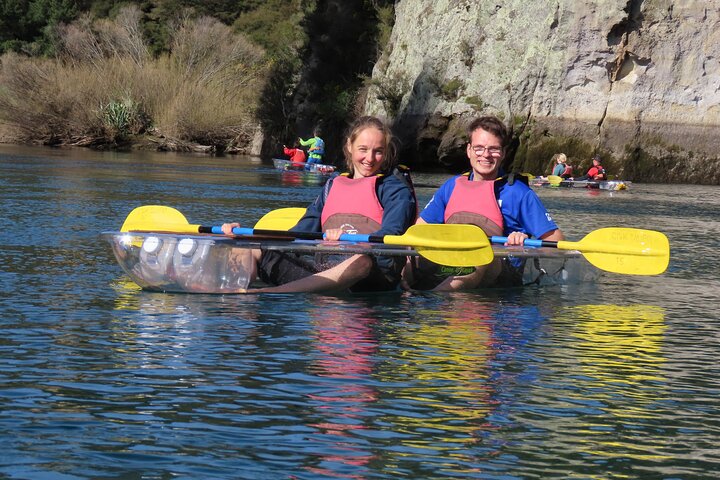 2-Hour Waikato River Guided Kayak Trip from Taupo