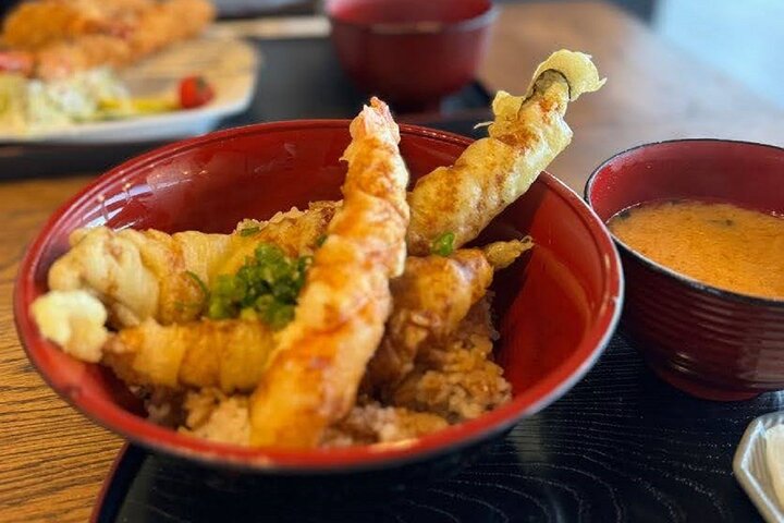 Wakayama: Explore Japan’s Seafood Culture at Kuroshio Market