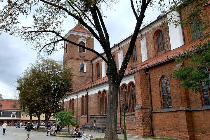 Best of Kaunas: A Modernism and Medieval History Self Guided tour