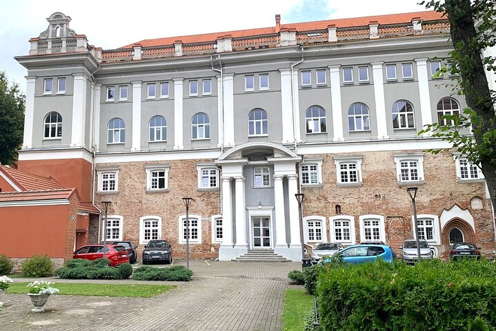 Best of Kaunas: A Modernism and Medieval History Self Guided tour