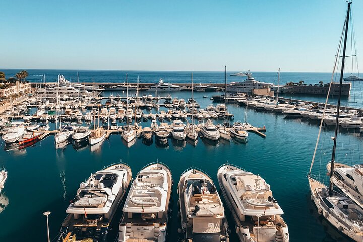 Monaco Like a Local: Private VIP Walking Tour F1, Casino & Palace