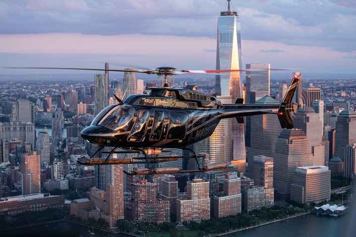 NY Helicopter Tour: New York City Skyline from New Jersey