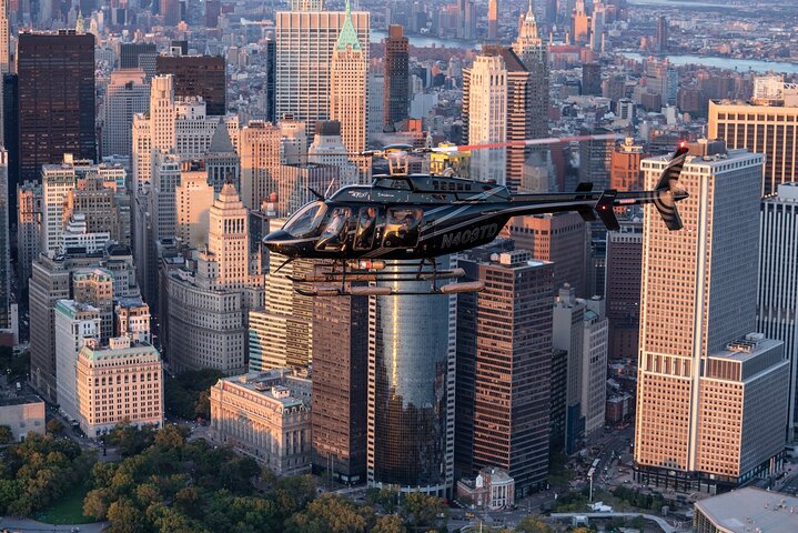 NY Helicopter Tour: New York City Skyline from New Jersey