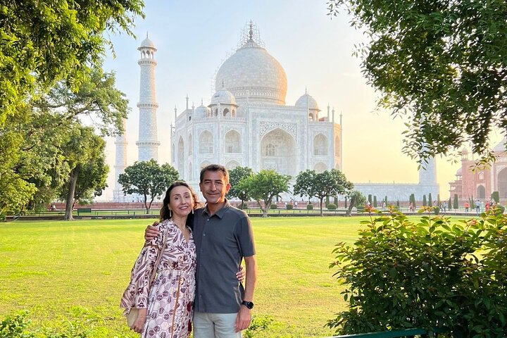 From Delhi Taj Mahal Agra Full Day Private Tour