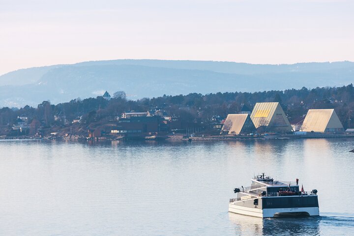 Sustainable Cruise in Oslofjord with audioguiding